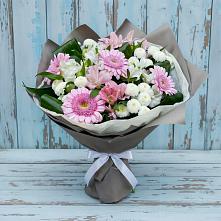 Букет цветов из:  Герберы, Альстромерии и Хризантемы в Платаве