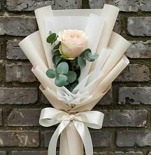 Букет цветов из:  Розы в Платаве