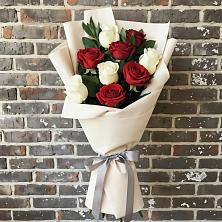 Букет цветов из:  Розы в Платаве