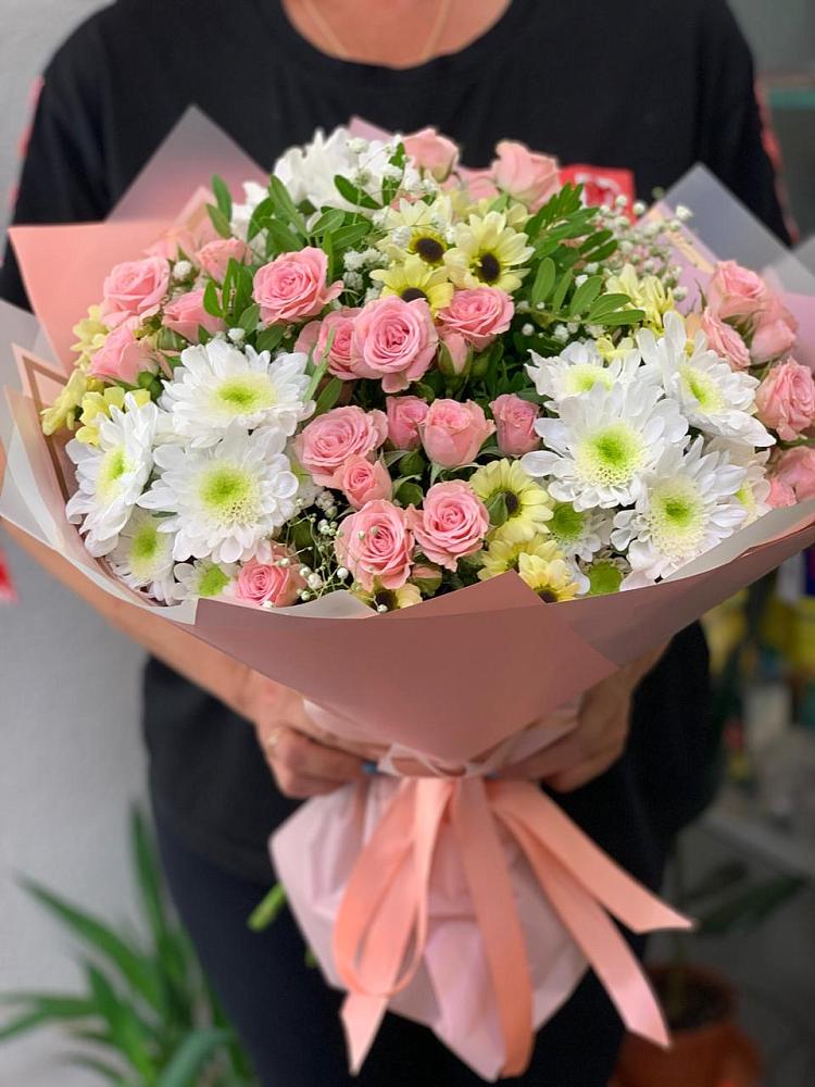 Букет цветов из: Розы и Хризантемы в Платаве