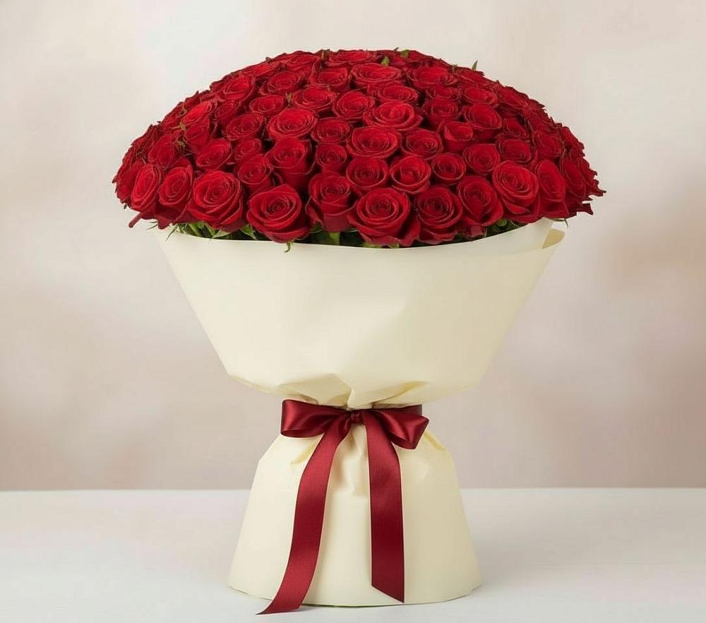 Букет 101 Красная роза Милано в Платаве
