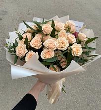 Букет Кремовые розы Латте в Платаве