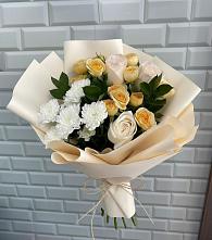 Букет цветов из:  Розы и Хризантемы #REPLACE_PRED# Платаве