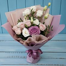Букет цветов из:  Розы и Лизиантусы в Платаве