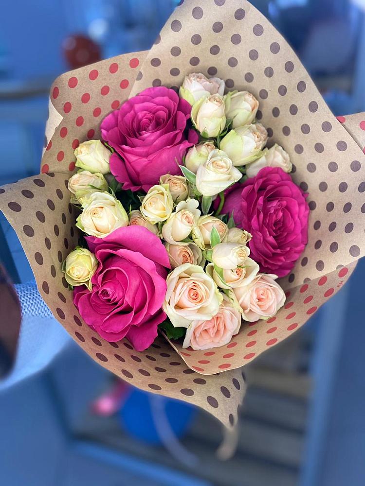 Букет цветов из: Розы в Платаве