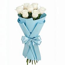 Букет 7 белых роз Проуд в Платаве