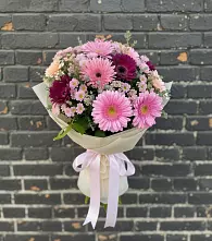 Букет цветов из:  Герберы и Хризантемы в Платаве
