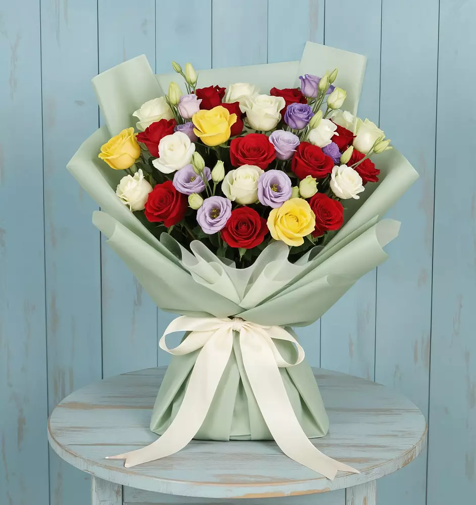 Букет цветов из: Розы в Платаве