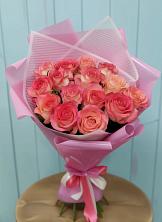 Букет 15 Розовых роз Равель в Платаве