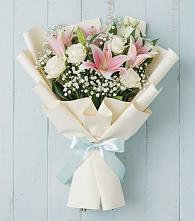 Букет цветов из:  Лилии в Платаве